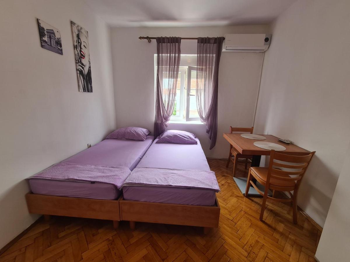 Michael'S Apartment Zadar Bagian luar foto